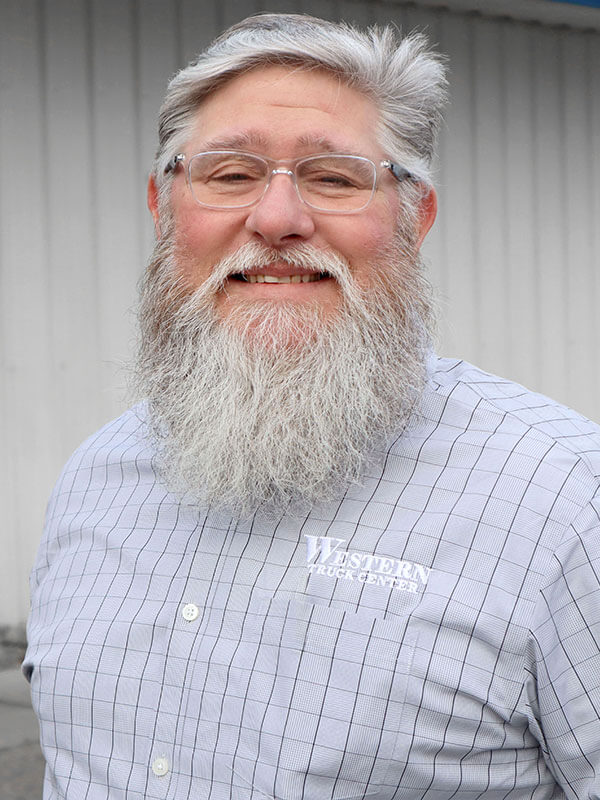 Western Truck Center | California | Full-Service Dealership